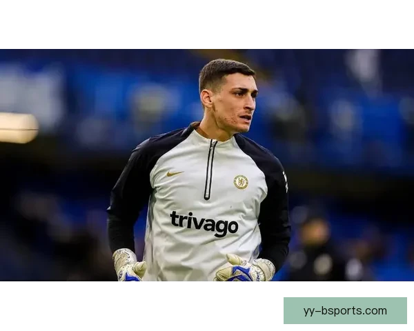 佩特洛维奇在联赛杯点球大战中扑出关键点球助球队晋级