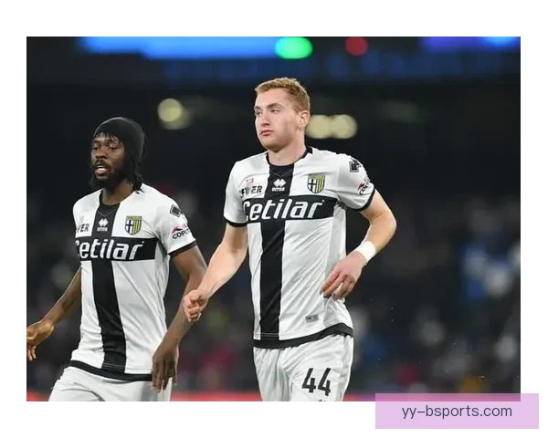 围绕库卢塞夫斯基对阵多特国家队赛事低迷表现原因深度解析战术心理因素